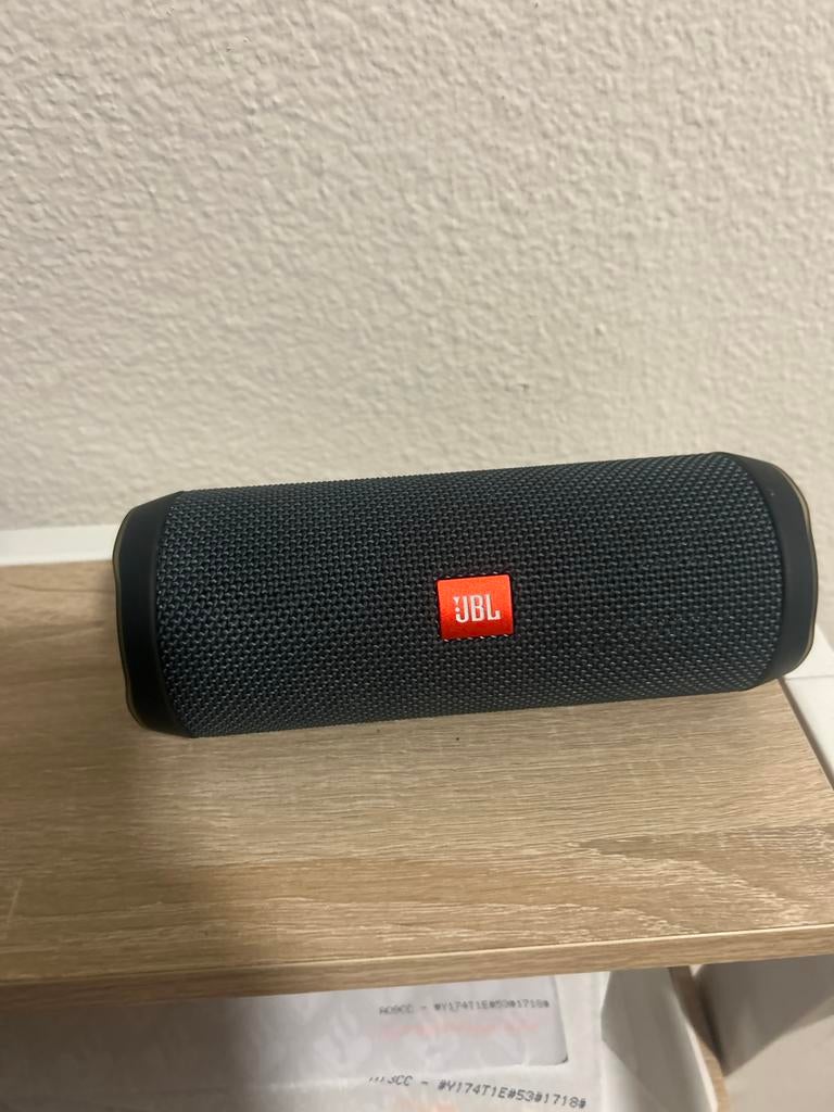 jbl flip essential 2, Audio, Tv en Foto, Luidsprekers, Ophalen, JBL, Overige typen, Zo goed als nieuw