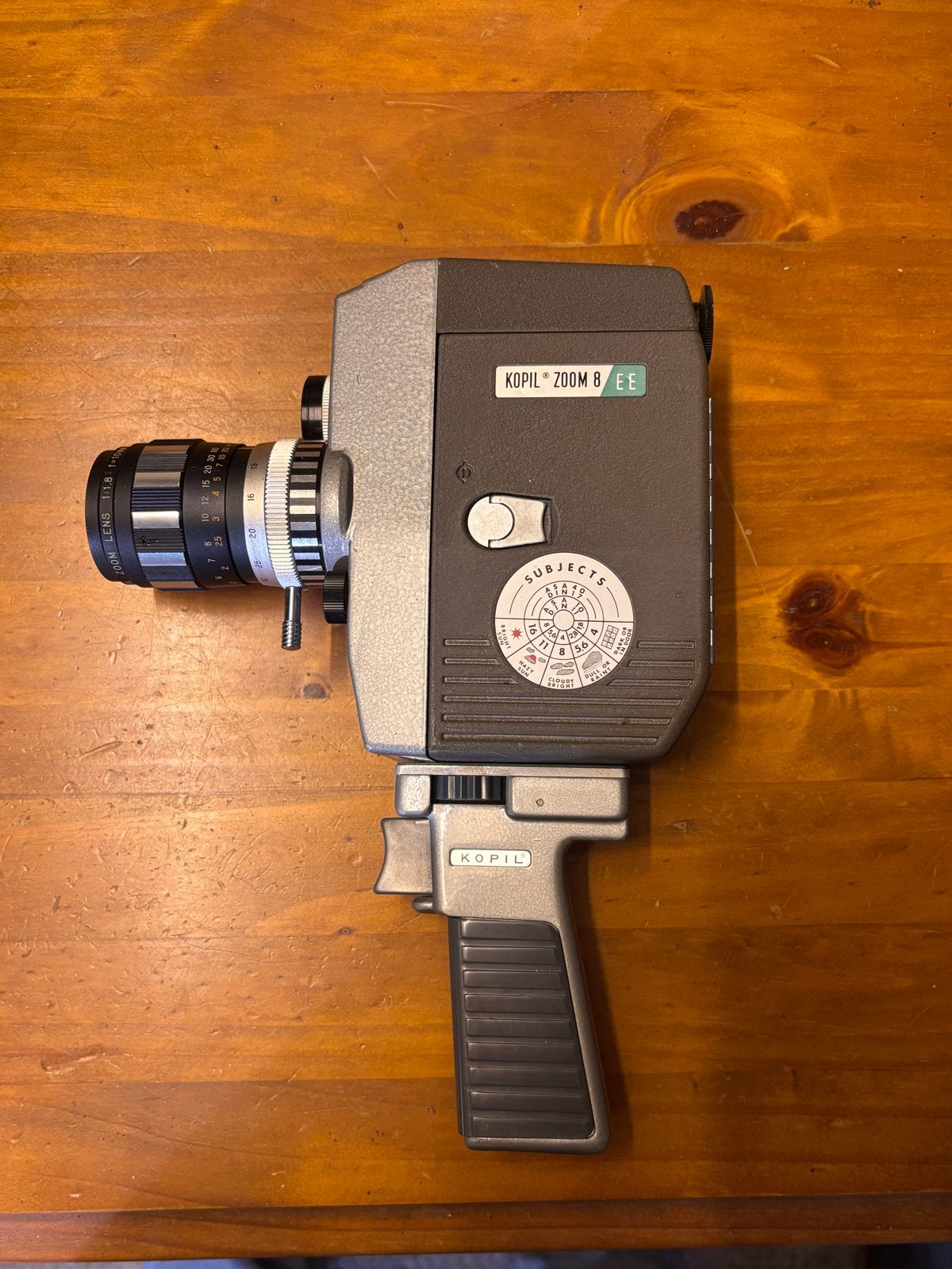 Vintage Kopil Zoom 8 EE Filmcamera met handleiding, Ophalen, 8mm, Camera
