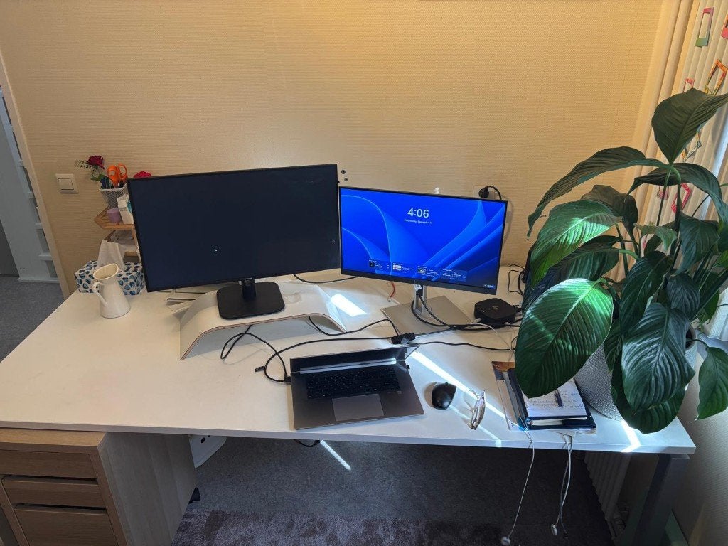 Office desk, Huis en Inrichting, Modern, Ophalen of Verzenden, Wit, Hout