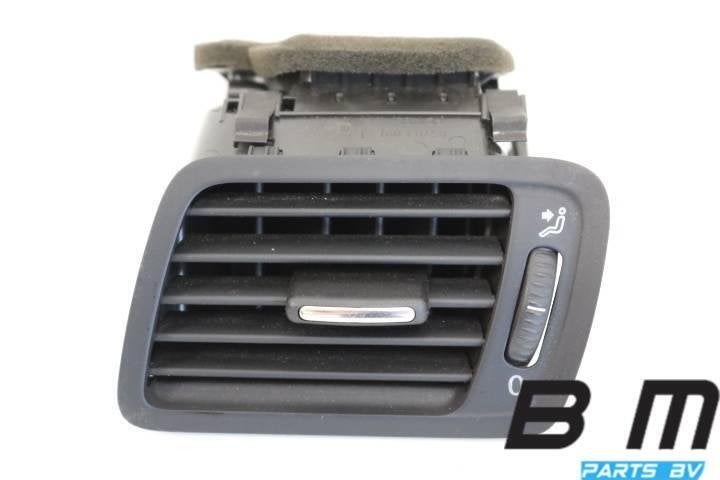 Kachelrooster links VW Passat B6 Variant 3C1819701E, Gebruikt