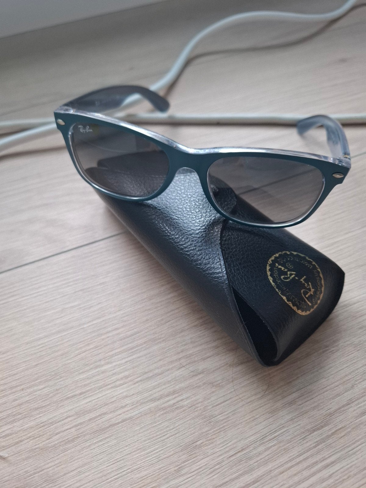Zonnebril Ray-Ban, Zonnebril, Blauw, Ophalen of Verzenden, Zo goed als nieuw