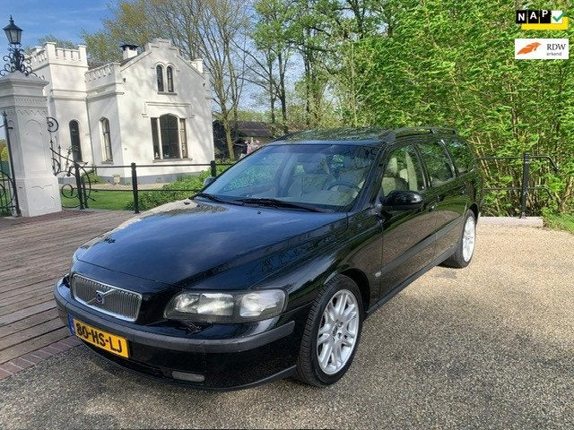 Volvo V70 2.4 170pk Sport Line, Family Line, 17" LM wln, Nw, Auto's, Beige, Zwart, 170 pk, 84 €/maand