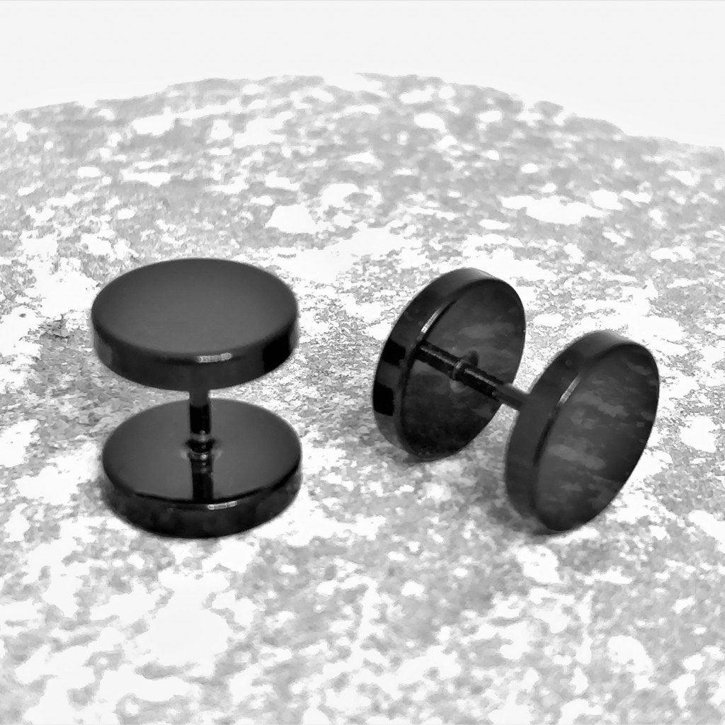 Zwarte Stalen Studs-Oorbellen - RVS - Dames of Heren, Sieraden, Tassen en Uiterlijk, Overige materialen, Birgitta-Gracht 33, 6465 EL Kerkrade, Nederland