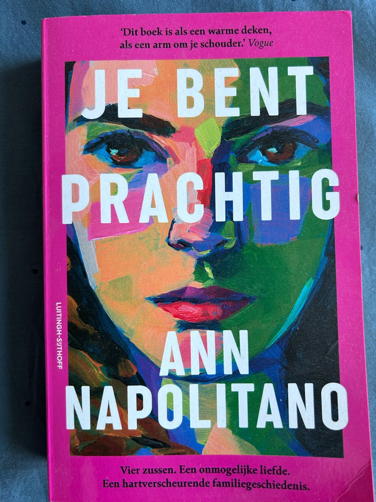 Je bent prachtig - Ann Napolitano (Roman), Boeken, Ophalen of Verzenden, Zo goed als nieuw, Nederland
