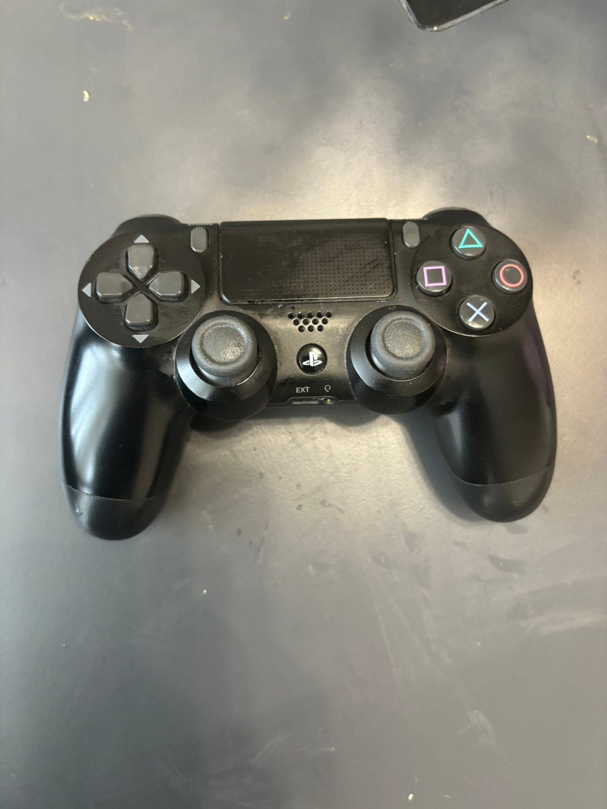 Ps4 with 2 controllers fully functioning, Ophalen, Zo goed als nieuw, Controller