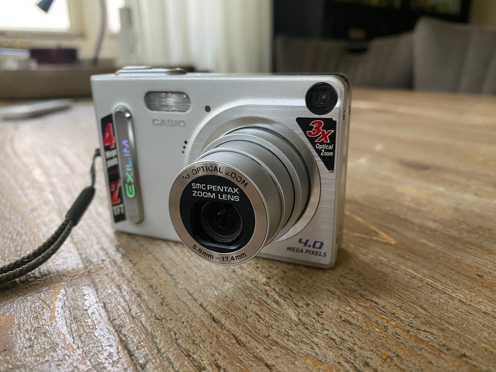 Vintage Casio exilim zoom camera compleet in doos, Audio, Tv en Foto, Fotocamera's Digitaal, Casio, Gebruikt, 4 megapixels, Ophalen of Verzenden