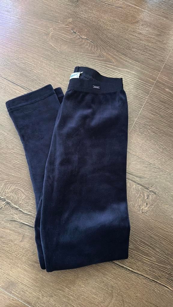 Mayoral donkerblauwe fluwelen legging 7 jaar, Kinderen en Baby's, Kinderkleding | Maat 122, Ophalen, Zo goed als nieuw, Meisje