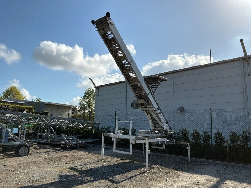 2007 CTE Pratika 250 pick-up Scarrabile verhuislift voor opb