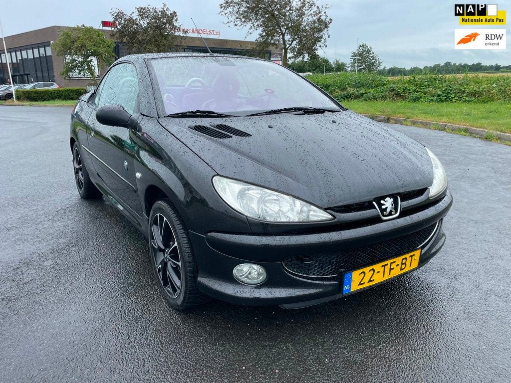 Peugeot 206 CC 1.6-16V Roland Garros, Trekhaak, Climate cont, Auto's, Peugeot, Voorwielaandrijving, Gebruikt, Automatische klimaatregeling