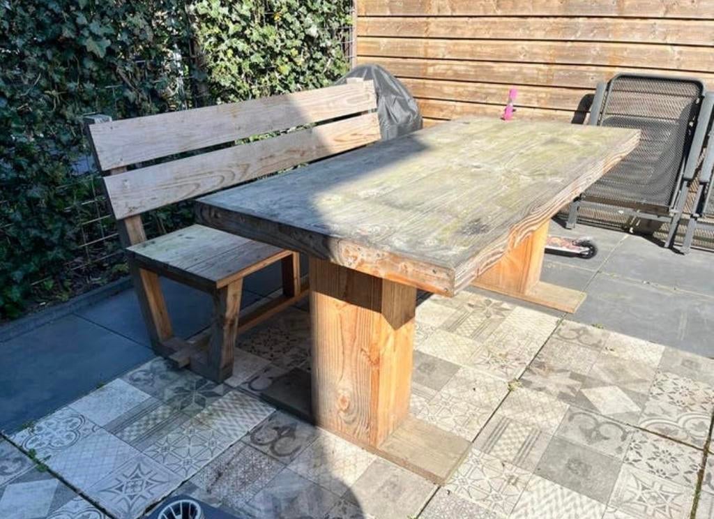 Robuuste houten tafel met bank, Tuin en Terras, Tuinsets en Loungesets, Gebruikt, Tuinset, Hout, 3 zitplaatsen, Bank, Eettafel