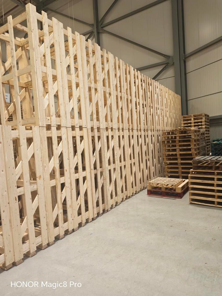 Houtwerk, pallets, kisten of planken., Ophalen, Zo goed als nieuw