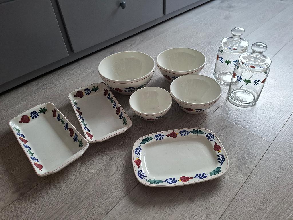 Boerenbont Servies - 9 stuks, Huis en Inrichting, Keuken | Servies, Ophalen, Gebruikt, Aardewerk, Schaal of Schalen