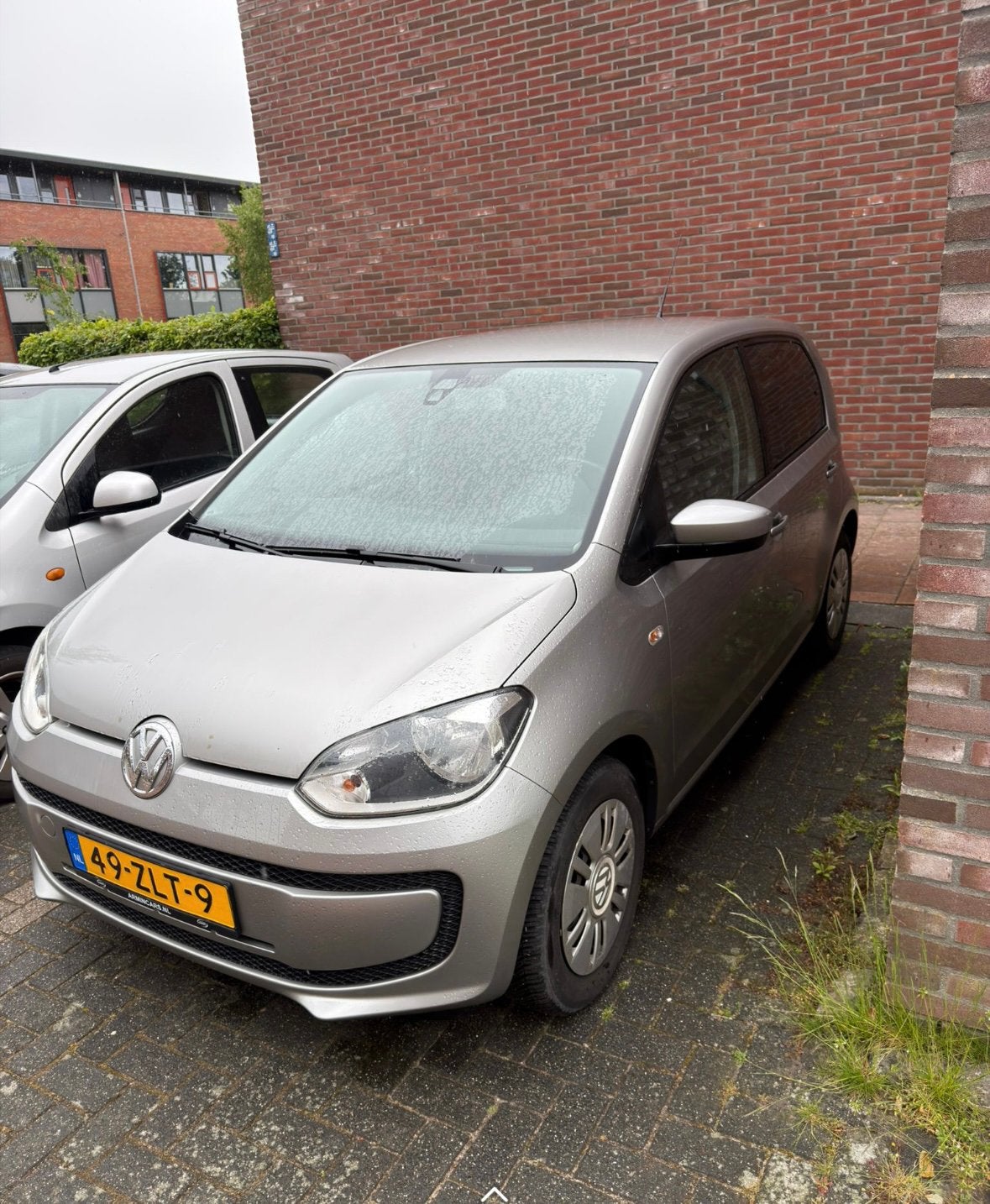 Volkswagen up! 1.0 44KW AUT 2013 Grijs, Auto's, Up!, 4 stoelen, 23 km/l, Origineel Nederlands