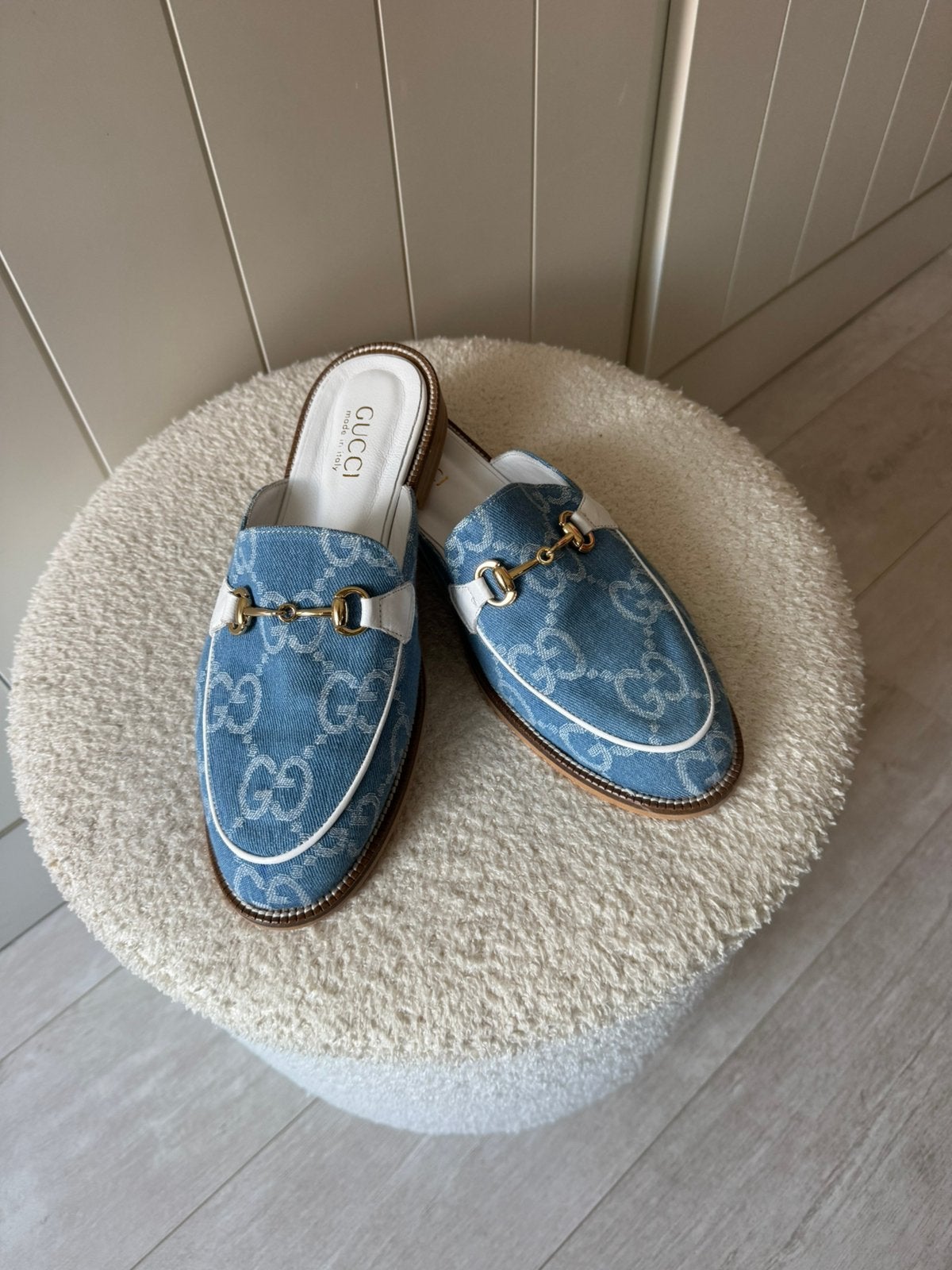 Gucci jeans schoen mt 40, Ophalen of Verzenden, Zo goed als nieuw, Blauw, Sneakers of Gympen