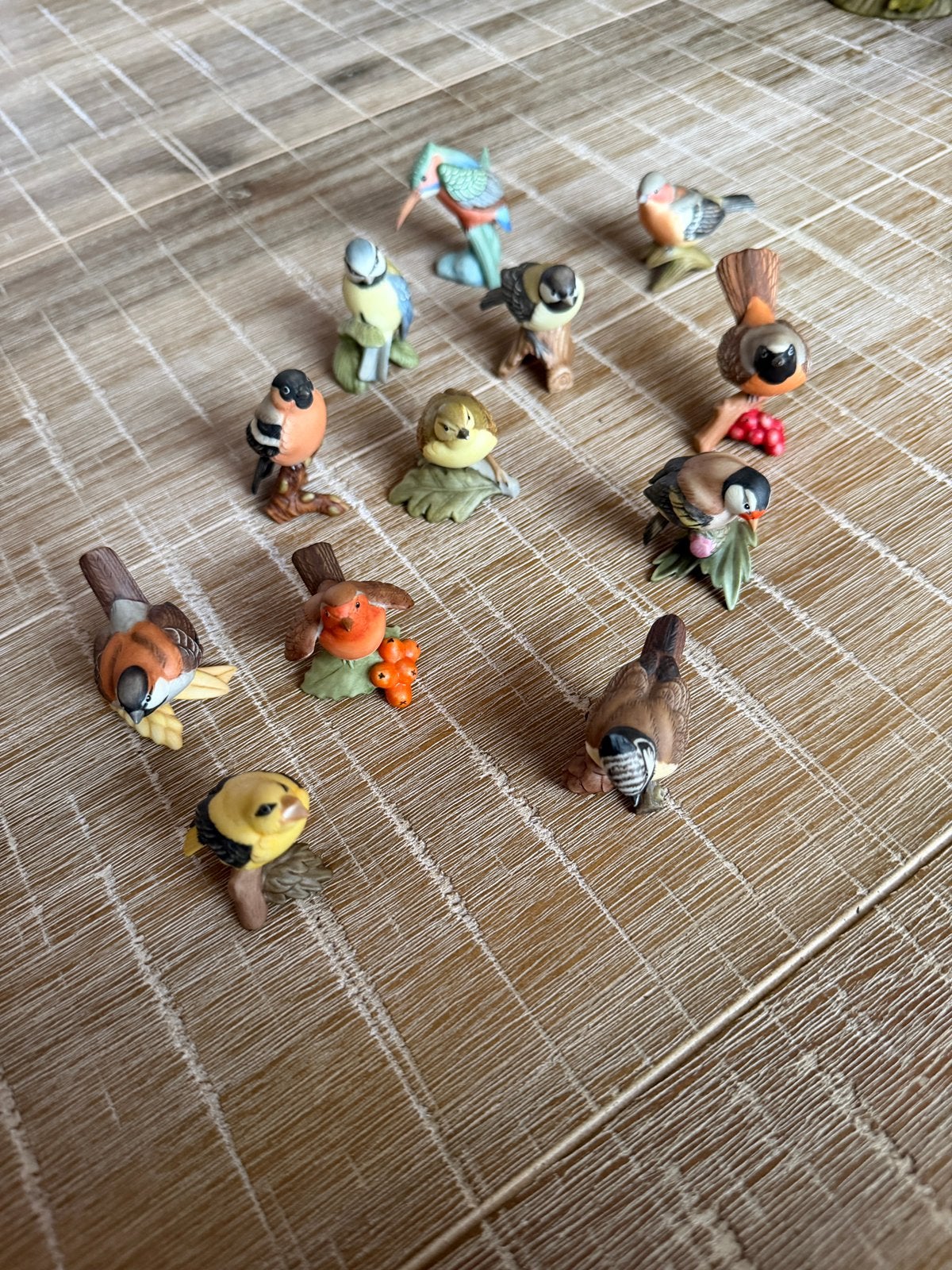 12 Goebel porseleinen vogelbeeldjes 4cm, Ophalen of Verzenden, Zo goed als nieuw, Dier