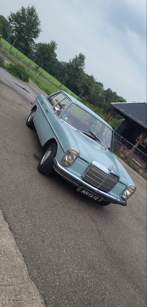 Mercedes-Benz 200-Serie 2.2 220 1971 Blauw, Auto's, 1340 kg, Blauw, Handgeschakeld, Particulier