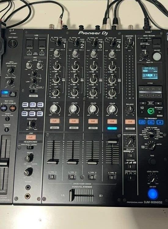 Pioneer DJM-900NXS2 Professionele DJ Mixer inc flightcase, Ophalen, Zo goed als nieuw, Dj-set, Pioneer