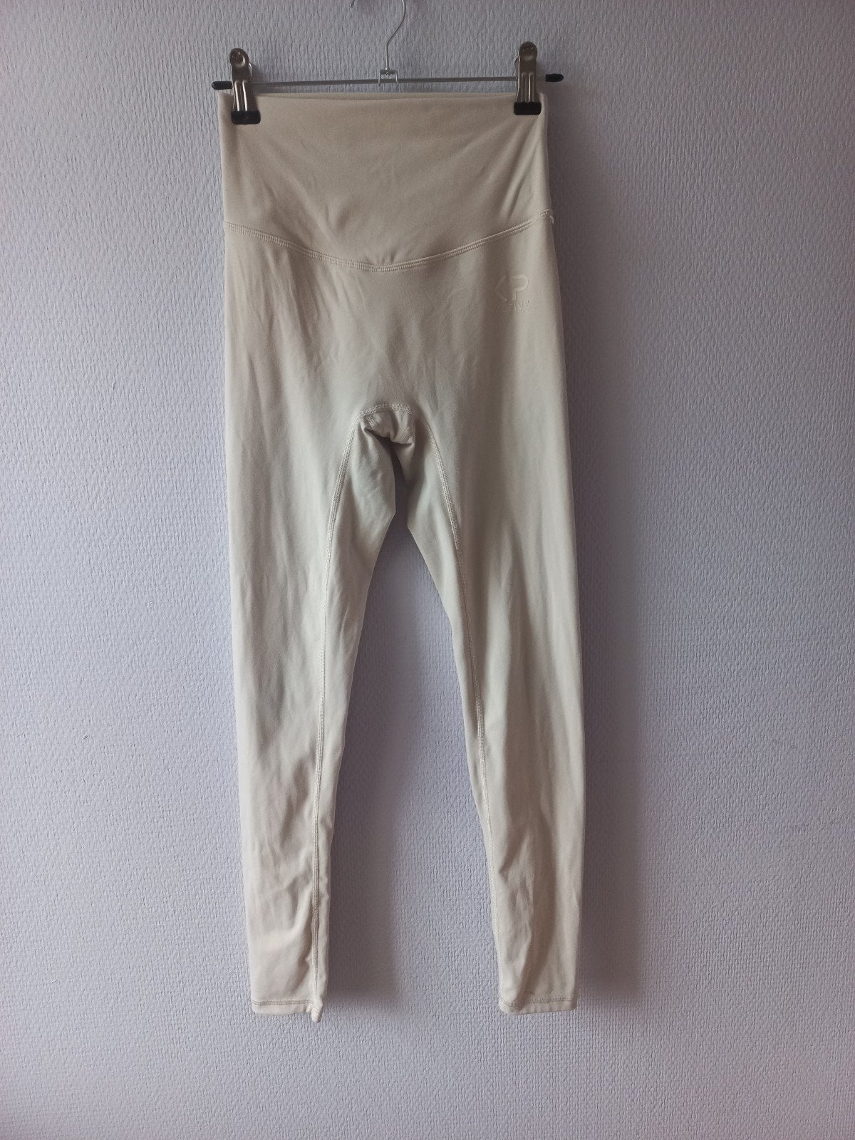 KP Active Legging - Maat S - Zo goed als nieuw, Kleding | Dames, Sportkleding, KP Active, Verzenden, Beige, Maat 36 (S)
