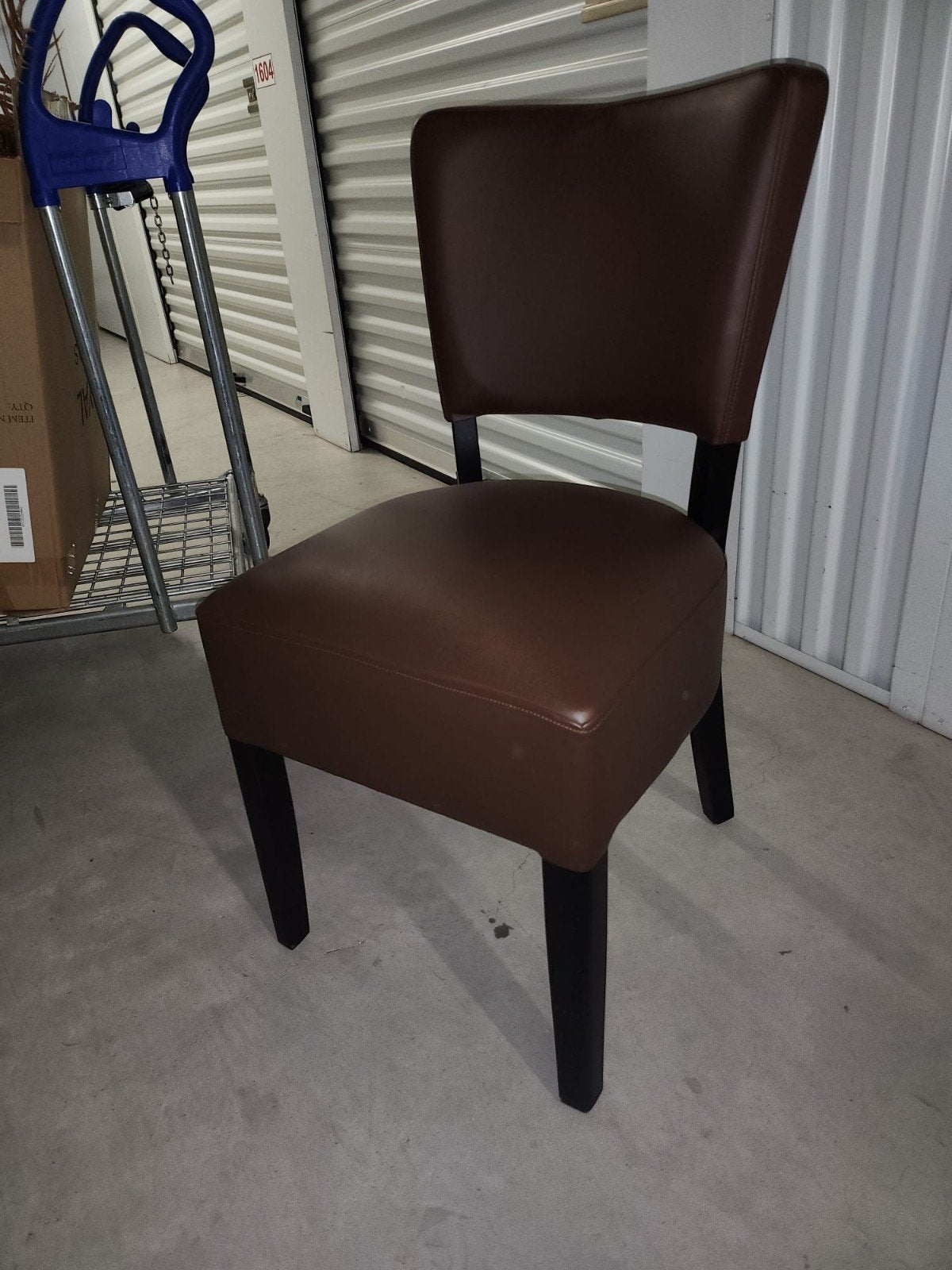 bruine eetkamerstoelen, Ophalen, Gebruikt, Bruin, Twee