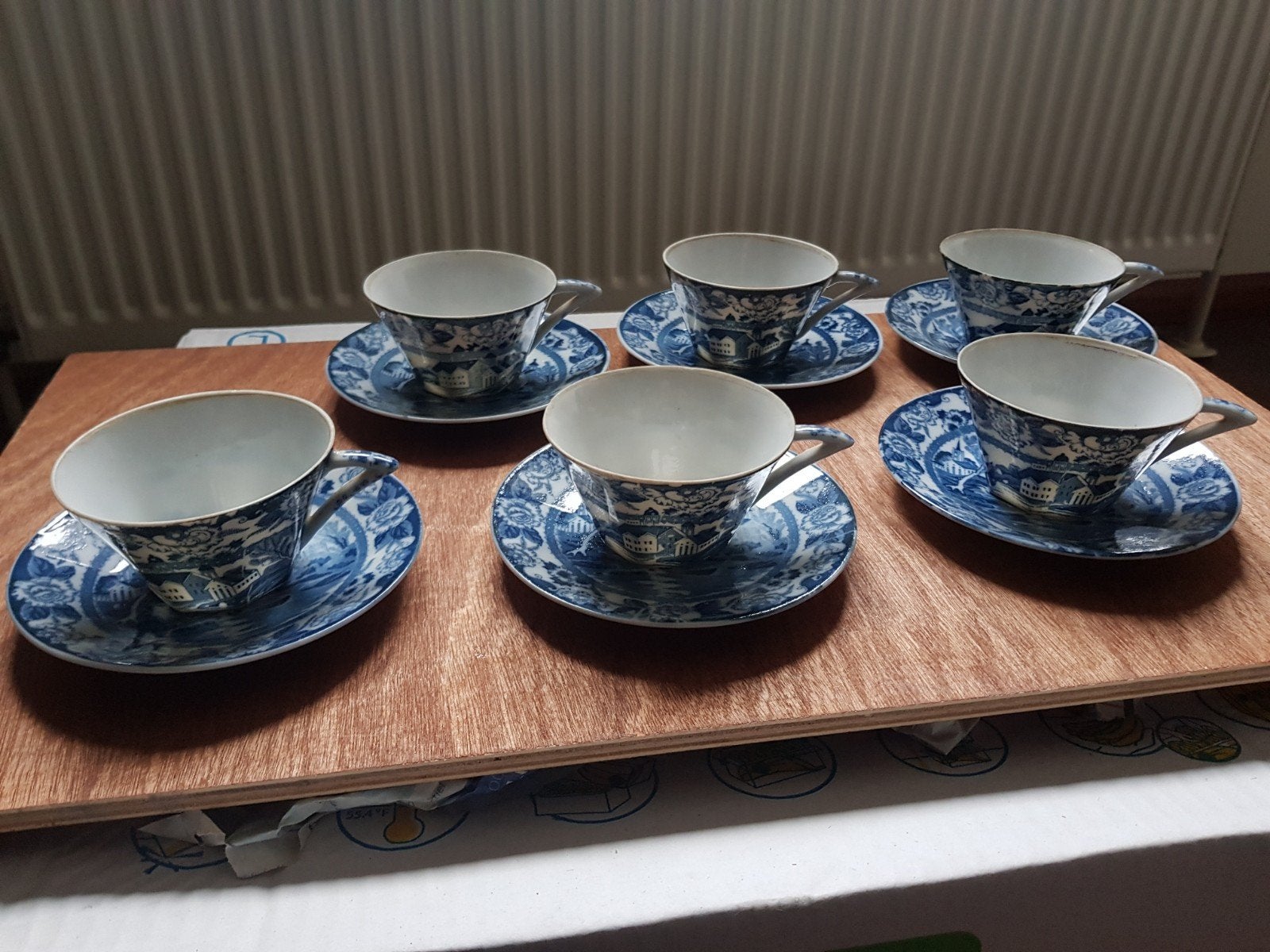 Set van 6 antieke theekopjes met schotels, blauw-wit decor, Antiek en Kunst, Ophalen