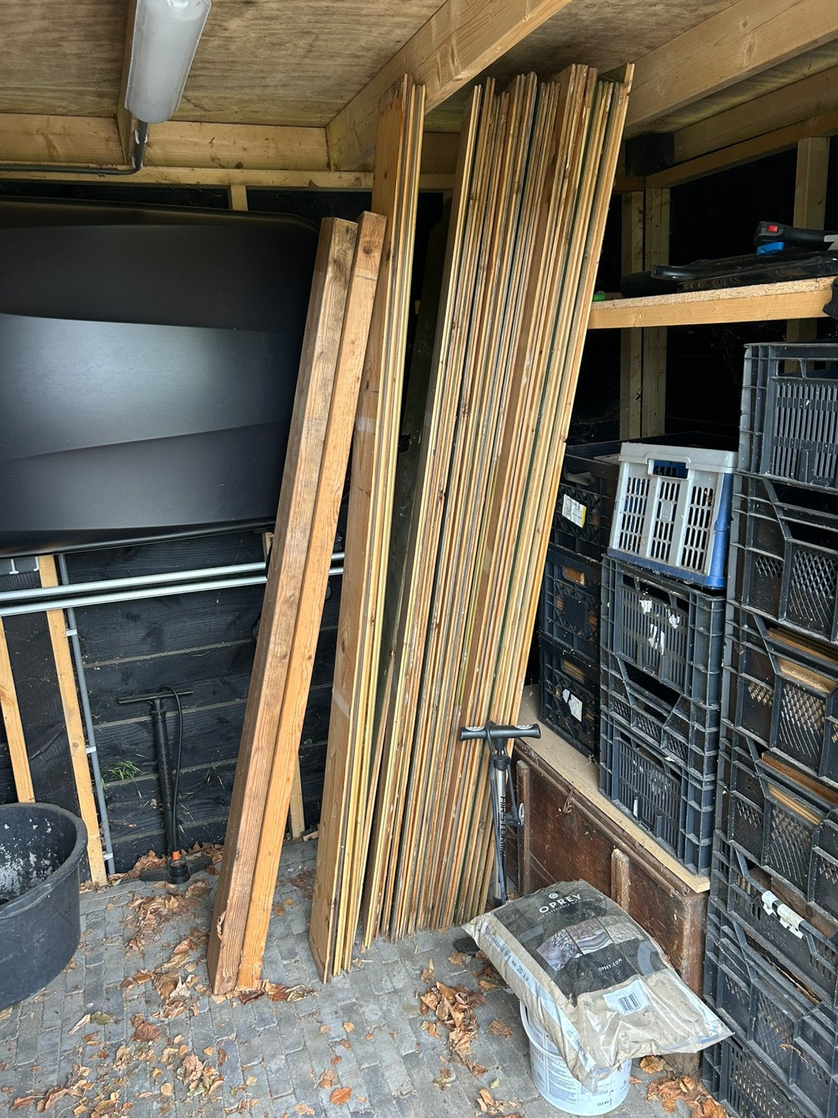 Oude pallets, balken en planken voor in de openhaard, Tuin en Terras, Haardhout, Minder dan 3 m³, Ophalen