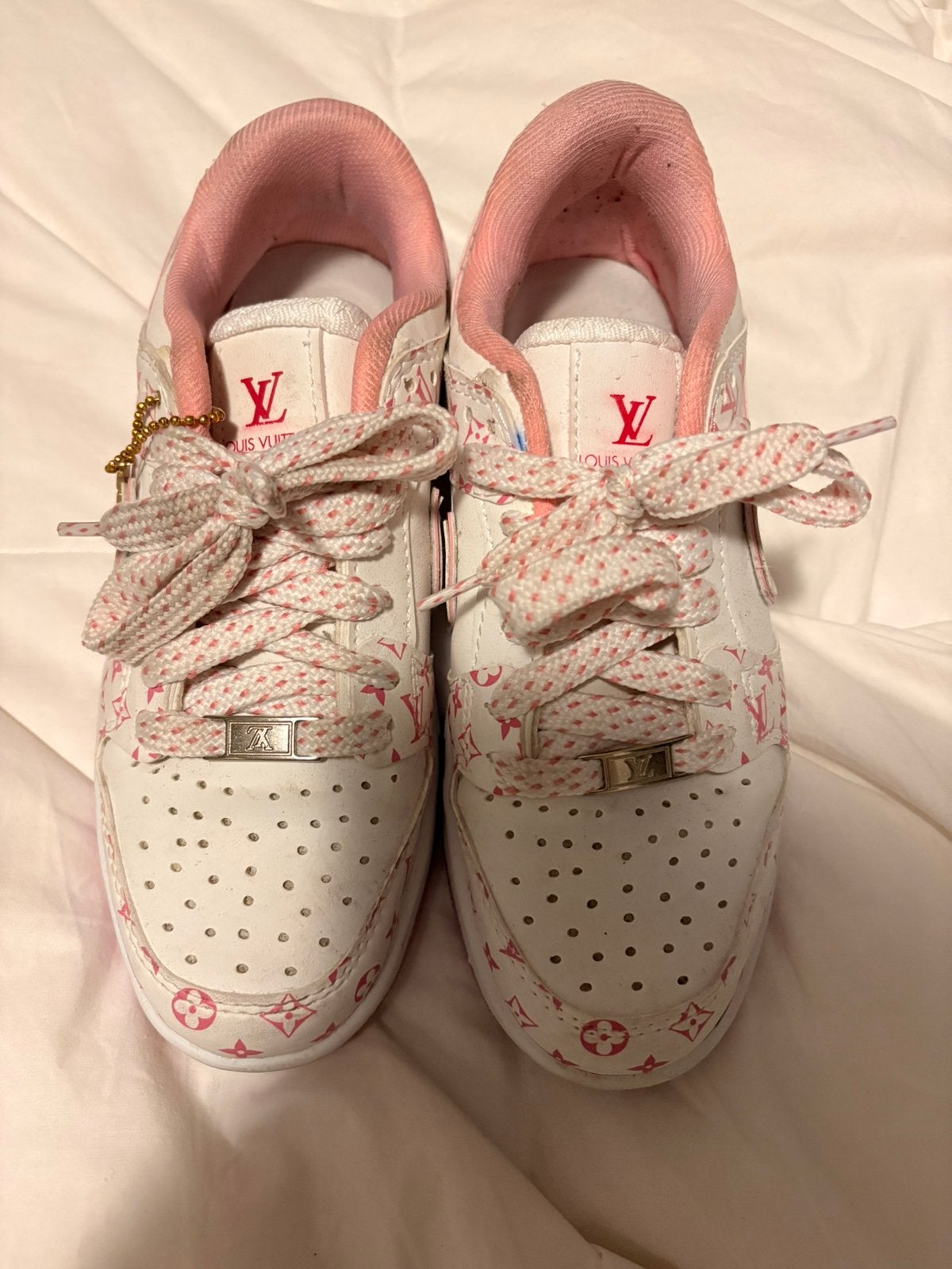 Nike Dunk Low Custom Louis Vuitton Roze monogram, Ophalen of Verzenden, Sneakers of Gympen, Roze, Gedragen