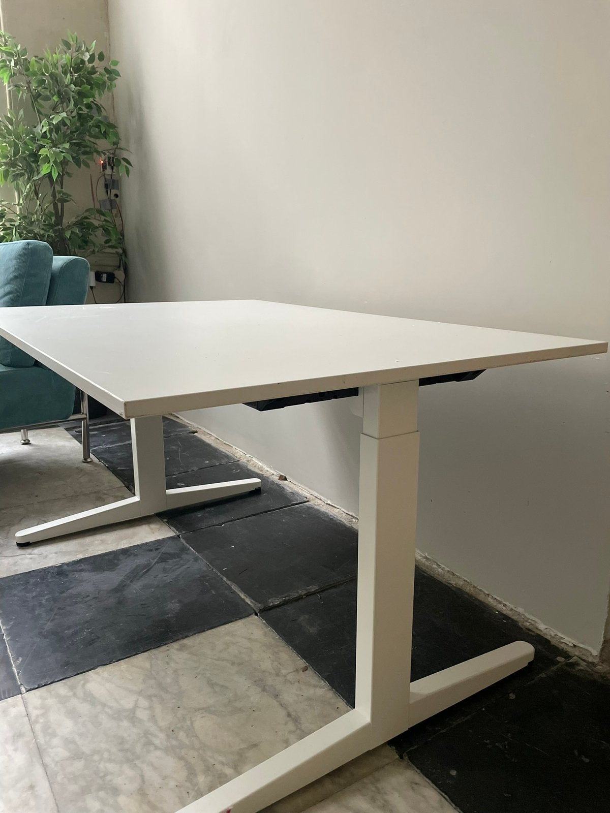 New adjustable office chair, Huis en Inrichting, Ophalen, Zo goed als nieuw
