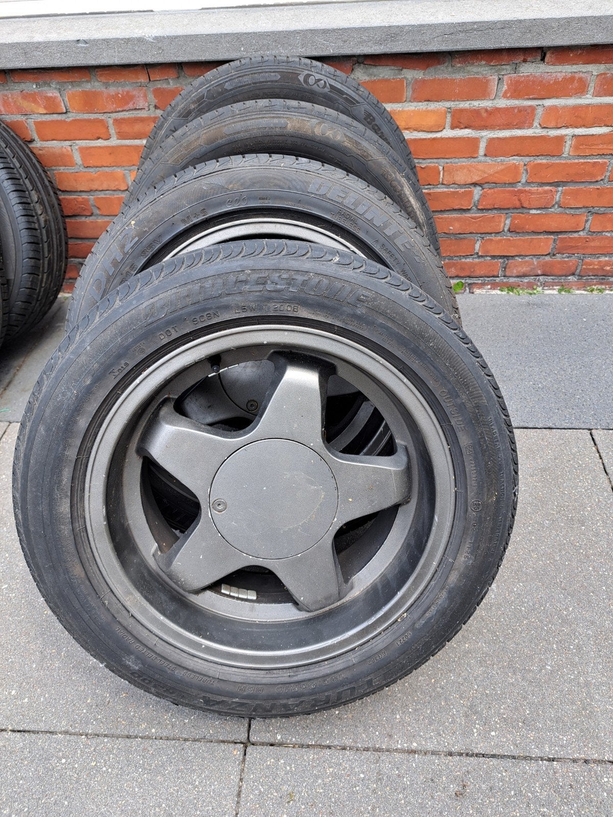 Banden 4x 195/55/R15 en 2x 185/55/R15, Ophalen