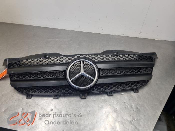 Grille van een Mercedes Sprinter (NVT), Gebruikt, -, Ophalen of Verzenden, -