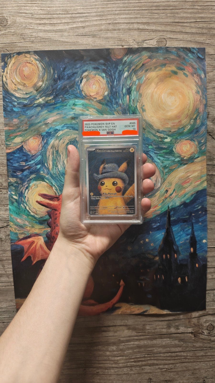 Perfect PSA 10 Pikachu Grey Felt Hat, Hobby en Vrije tijd, Verzamelkaartspellen | Pokémon, Ophalen of Verzenden, Nieuw