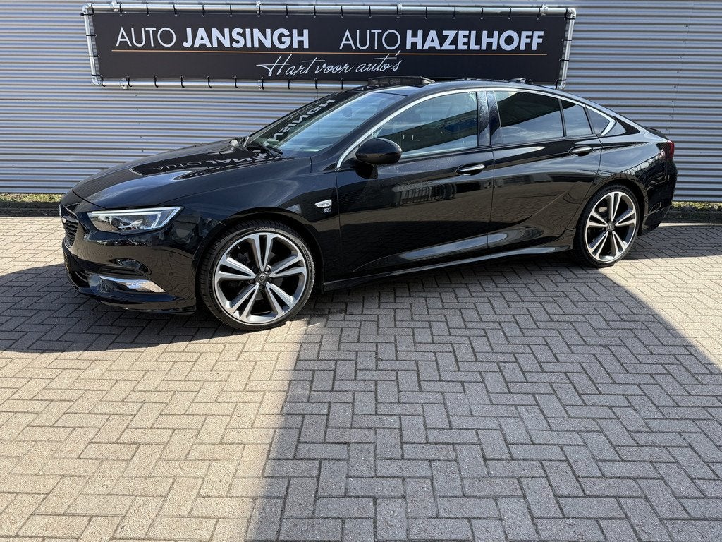 Opel Insignia Grand Sport 1.6 Turbo 200pk! Innovation Opc Li, 730 kg, Gebruikt, 4 cilinders, Parkeerassistent