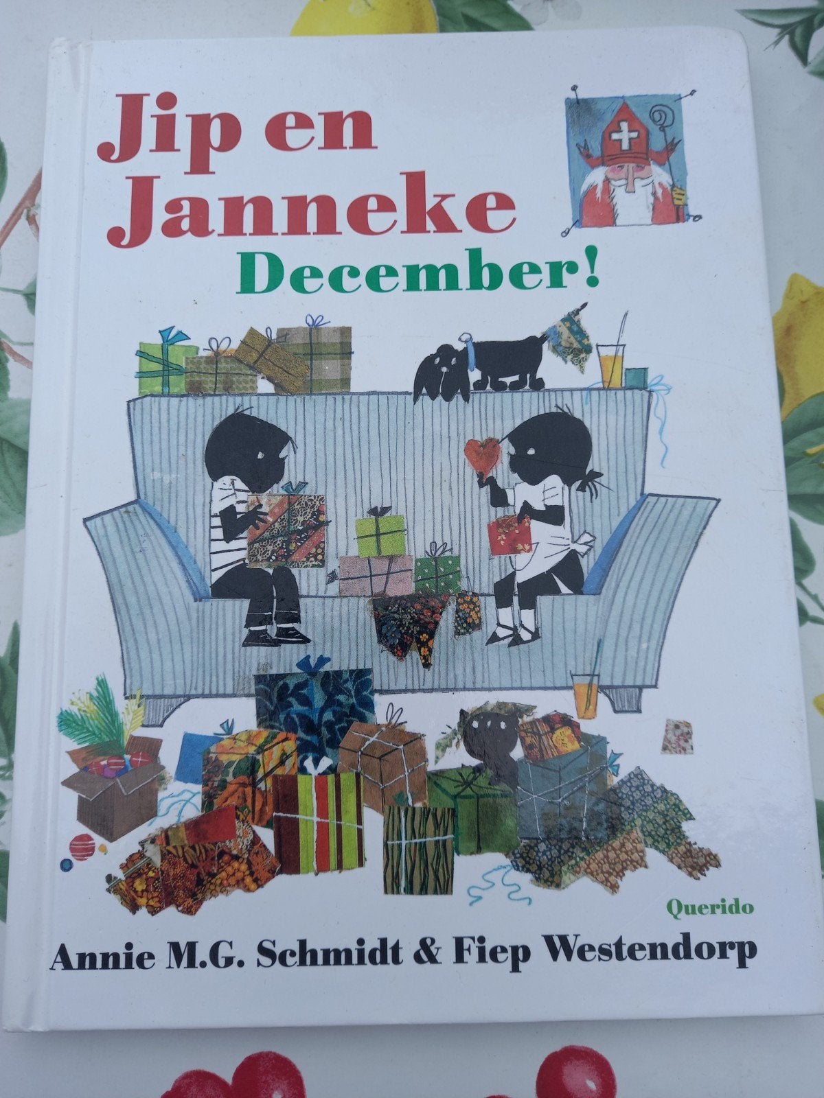 M6 Annie M.G. Schmidt - Jip en Janneke December!, Annie M.G. Schmidt, Fictie algemeen, Ophalen of Verzenden, Zo goed als nieuw
