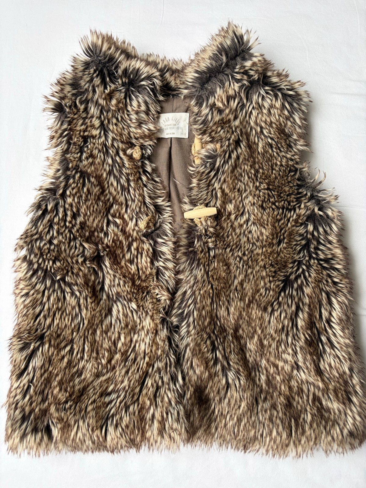 Zara Girls Faux Fur Gilet - Maat 128 - bundel -10%, Ophalen of Verzenden, Zo goed als nieuw