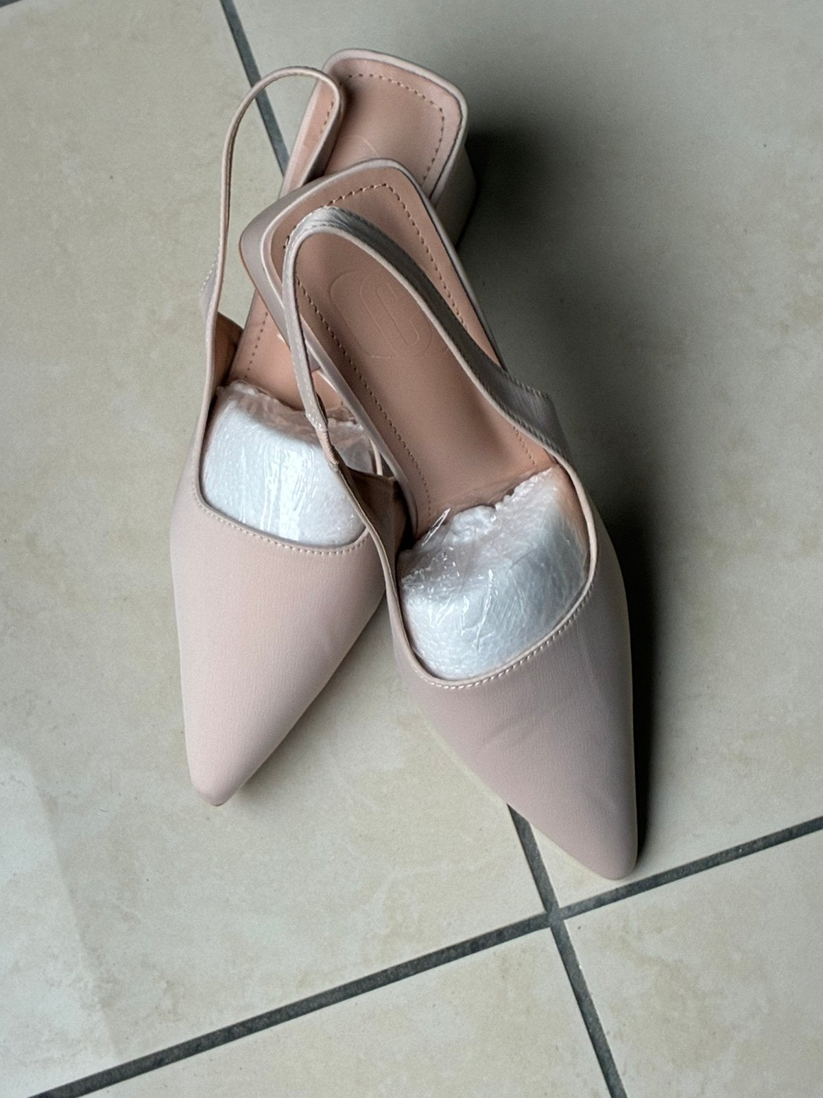 SCHOENEN NIEUW MT 38, Ophalen, Pumps, Beige, Nieuw