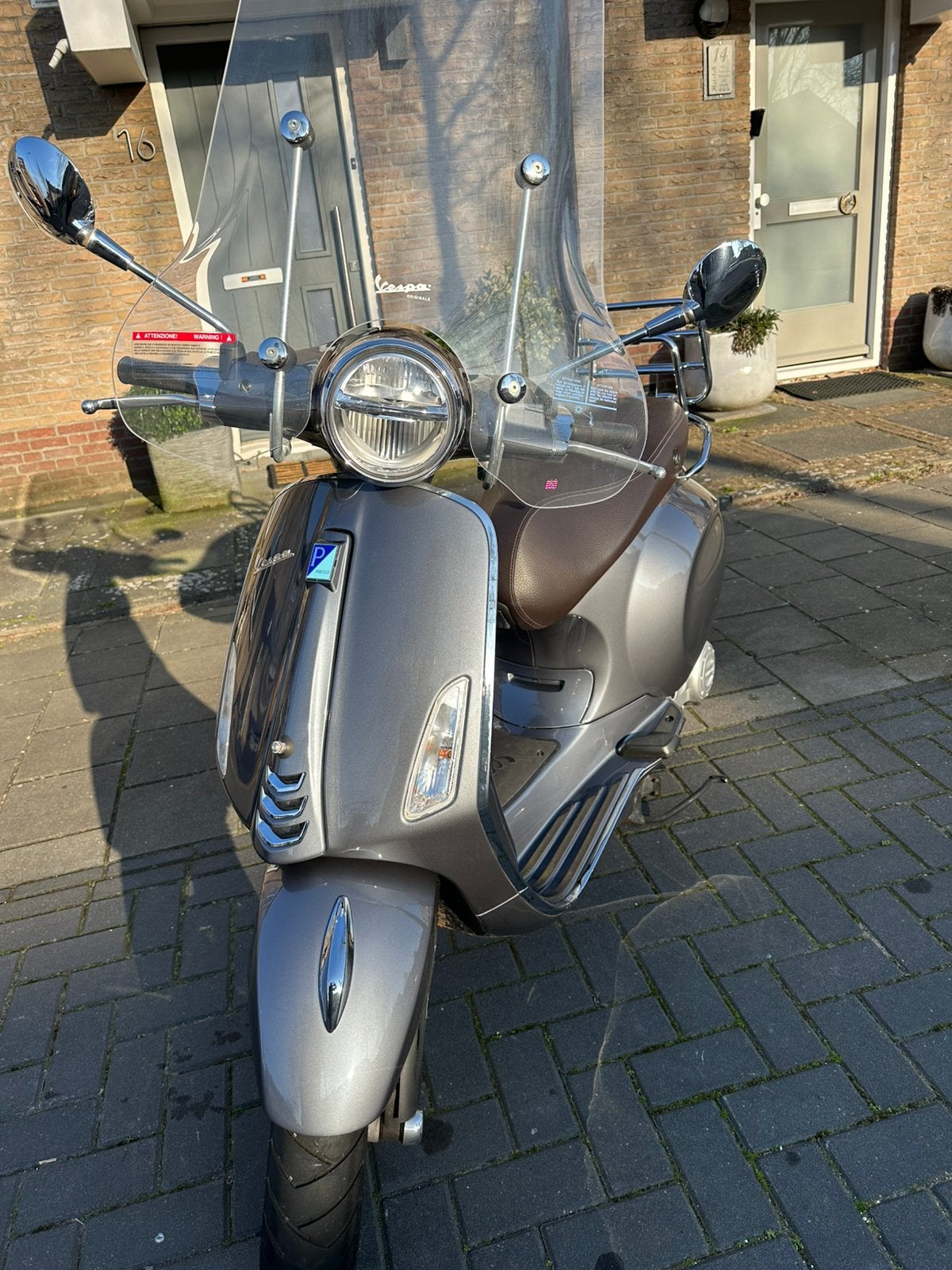 Vespa Primavera Touring - Als nieuw, weinig gebruikt!, Ophalen, Zo goed als nieuw, Benzine