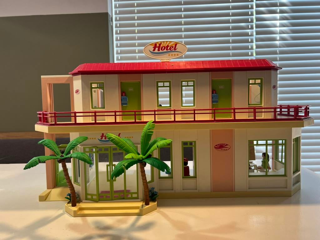 Hotel playmobil, Drie personen of meer, Arrangement, Ticket of Toegangskaart