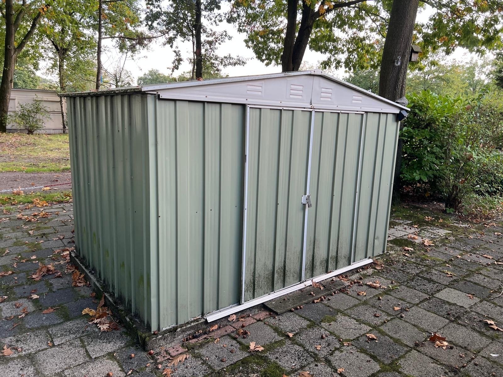 Metalen Tuinberging - Ruime Opslag voor Tuinspullen, Ophalen, Gebruikt, Metaal, Overige typen