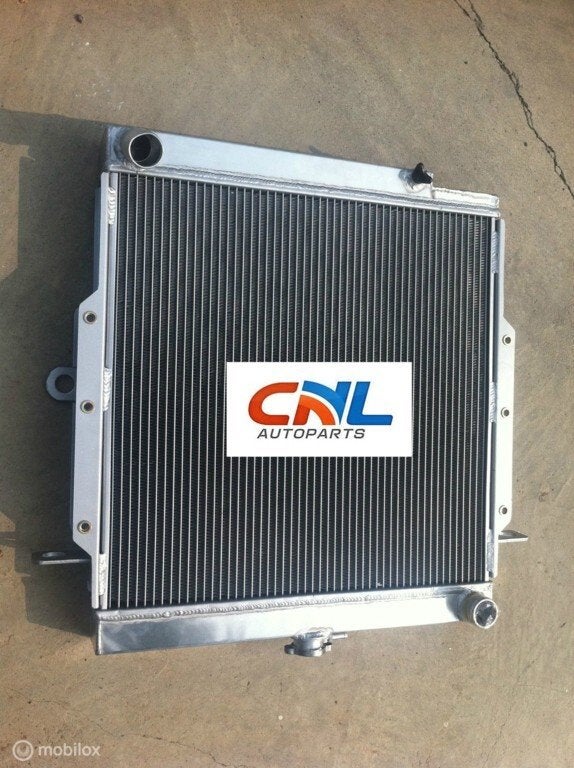 Radiateur Toyota Land Cruiser Landcruiser 75 Series HZJ75, Auto-onderdelen, Nieuw, Ophalen of Verzenden