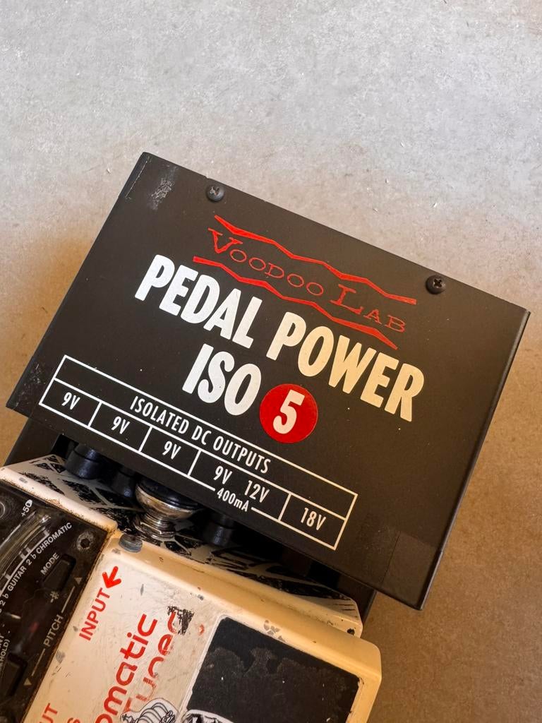 Voodoo Lab Pedal Power ISO 5, Muziek en Instrumenten, Effecten, Ophalen of Verzenden, Zo goed als nieuw