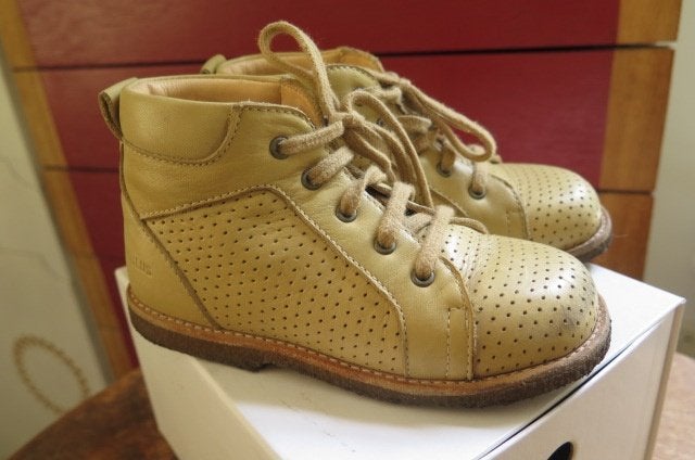 Booties, veterschoentjes Angulus maat 25 zeer goed en mooi, Verzenden, Jongen of Meisje, Schoenen, Zo goed als nieuw