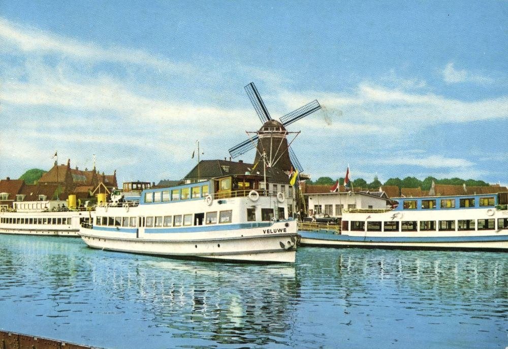 HARDERWIJK, Haven met Rondvaartboot Veluwe, Molen (1968), Ophalen of Verzenden, 1960 tot 1980, Ongelopen, Gelderland