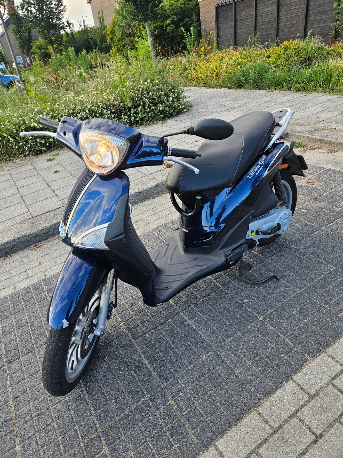 Te koop nette piaggio liberty s bj 2015 geel kenteken !, Ophalen, Gebruikt, Overige modellen, Maximaal 45 km/u