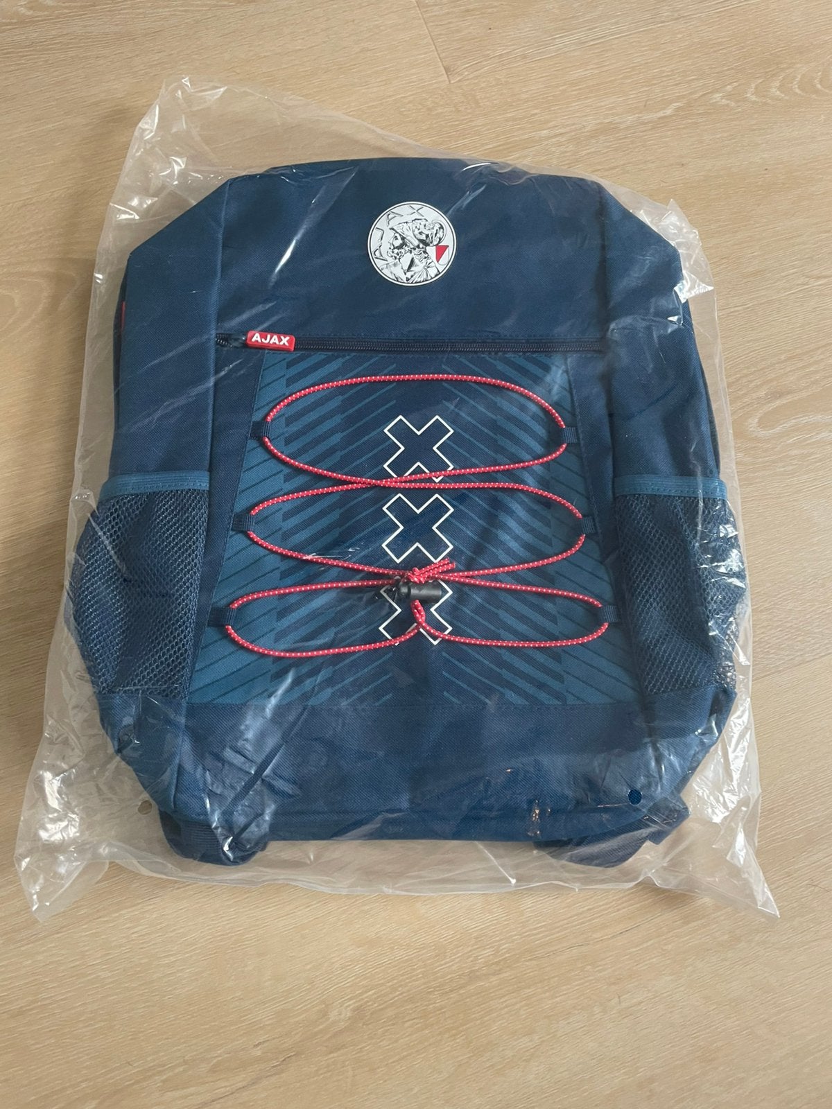 Ajax Rugtas groot navy oud logo, Ophalen of Verzenden, Nieuw, Overige merken, 45 tot 60 cm