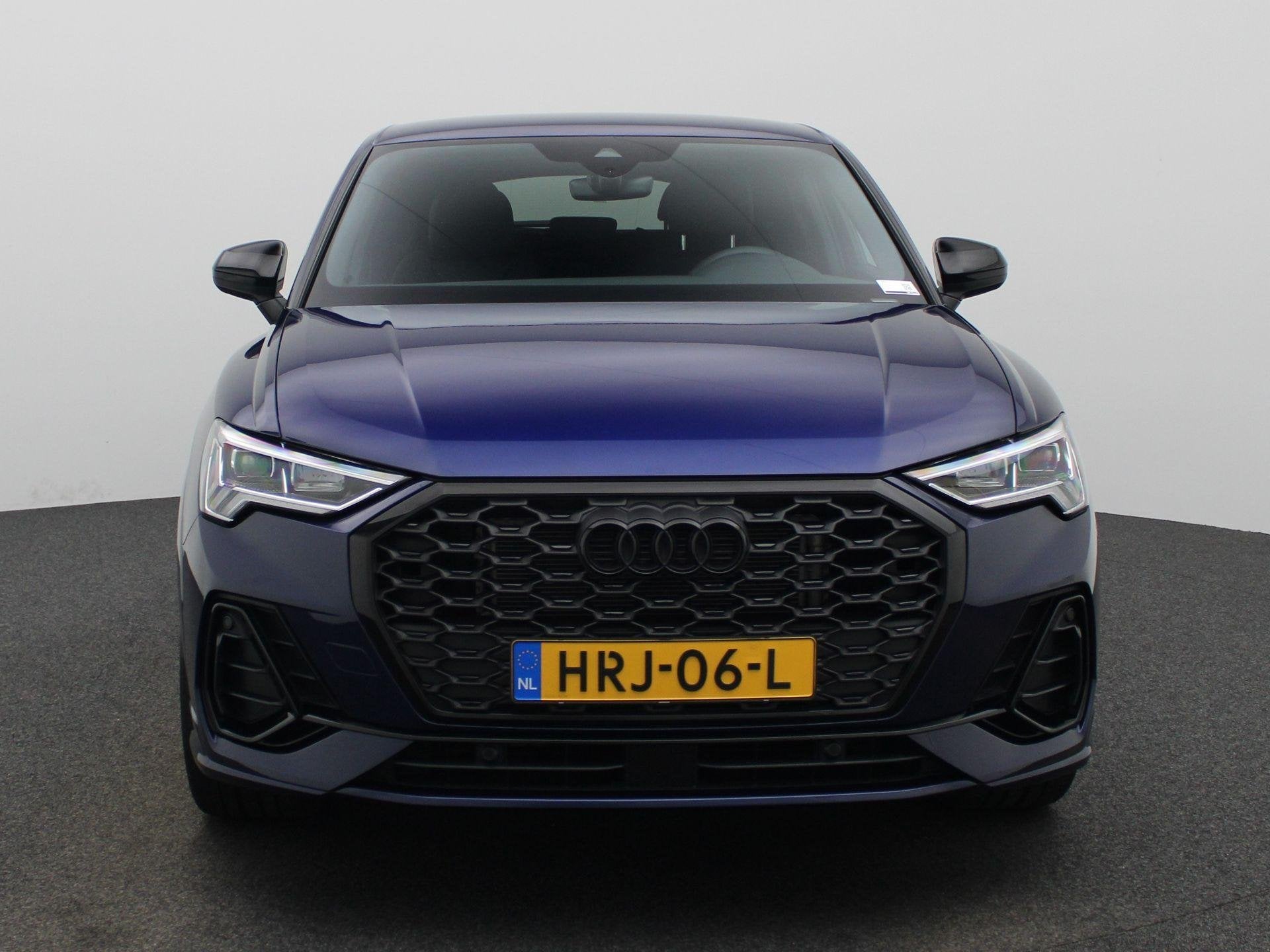 Audi Q3 Sportback 35 TFSI S Edition Competition 150 PK | S-l, Auto's, 12 maanden, 4 cilinders, Blauw, Bedrijf