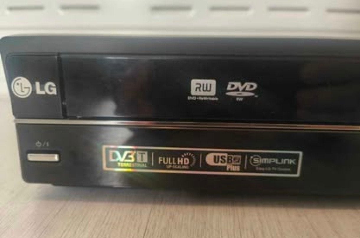 DVD/VHS Combo recorder LG RCT669H – Speelt af en kopieert VH, Ophalen