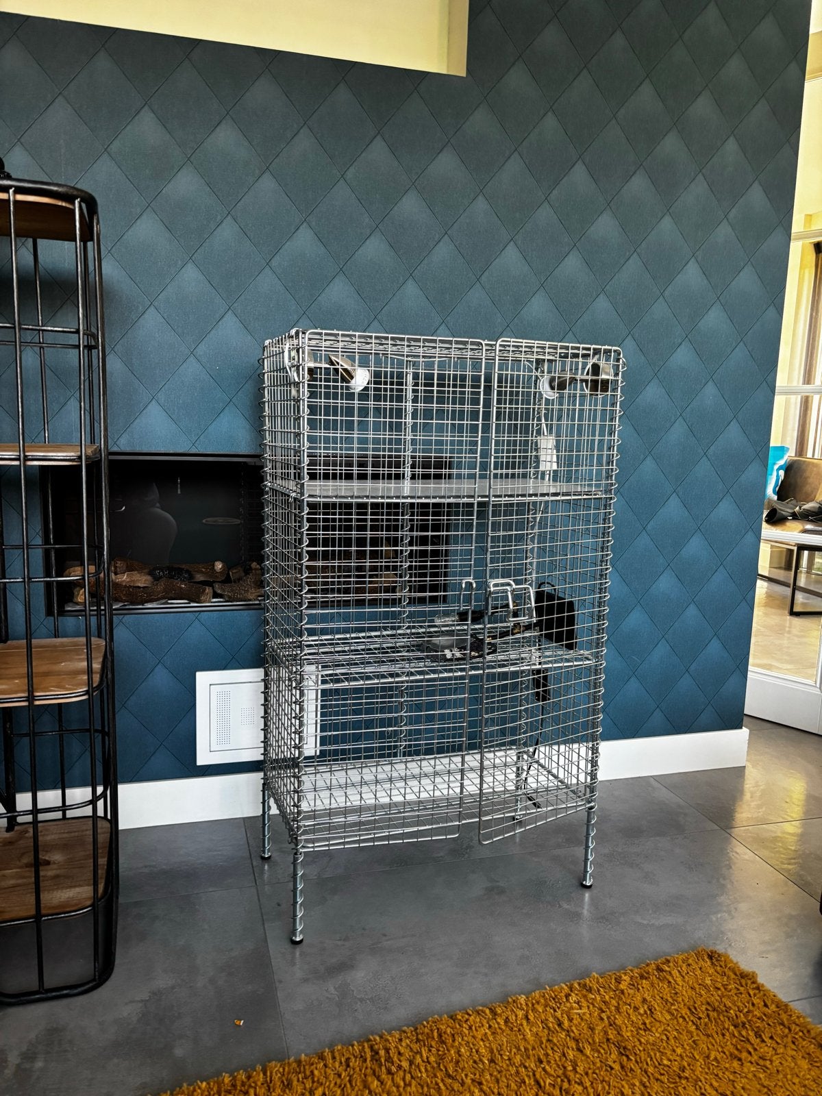 Metalen rek/kast - industrieel design, Huis en Inrichting, Ophalen, Gebruikt