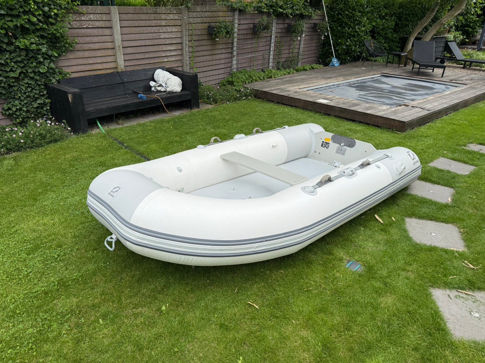 Nette en complete Zodiac Cadet 325 Fastroller, Watersport en Boten, Rubberboten, Ophalen, Gebruikt, PVC, Zodiac