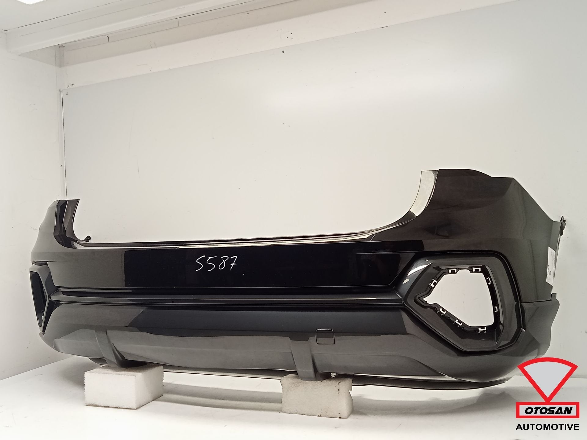 Audi Q3 F3 Sportback Pro Line Achterbumper Bumper Origineel!, Gebruikt, AUDI AG, Auto-Union-Strasse 1
85045  Ingolstadt, DE, Kundenbetreuung@audi.de
