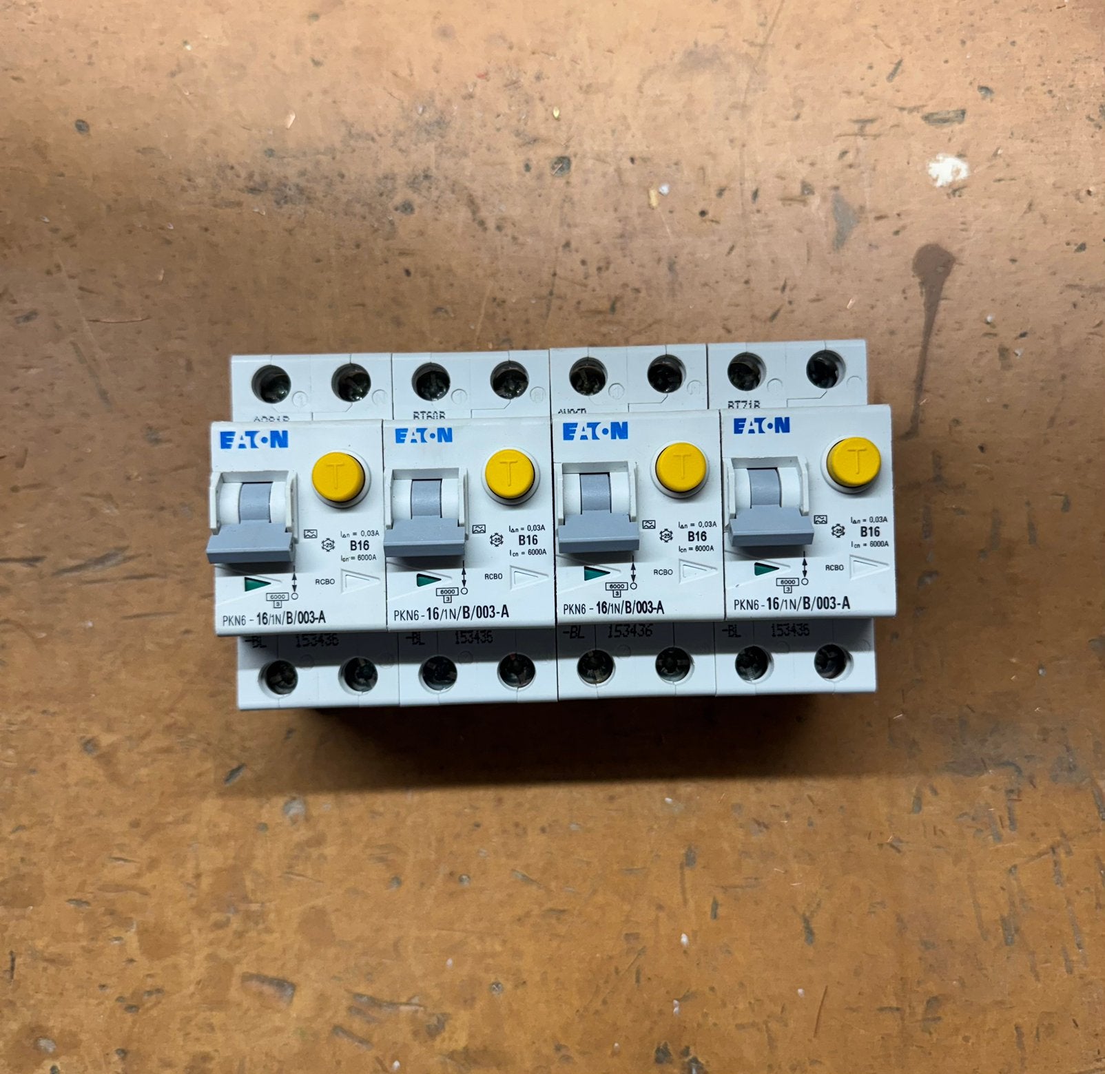 Eaton PKN6 Alamat / Aardlekautomaat (B16, 30mA), Ophalen, Gebruikt