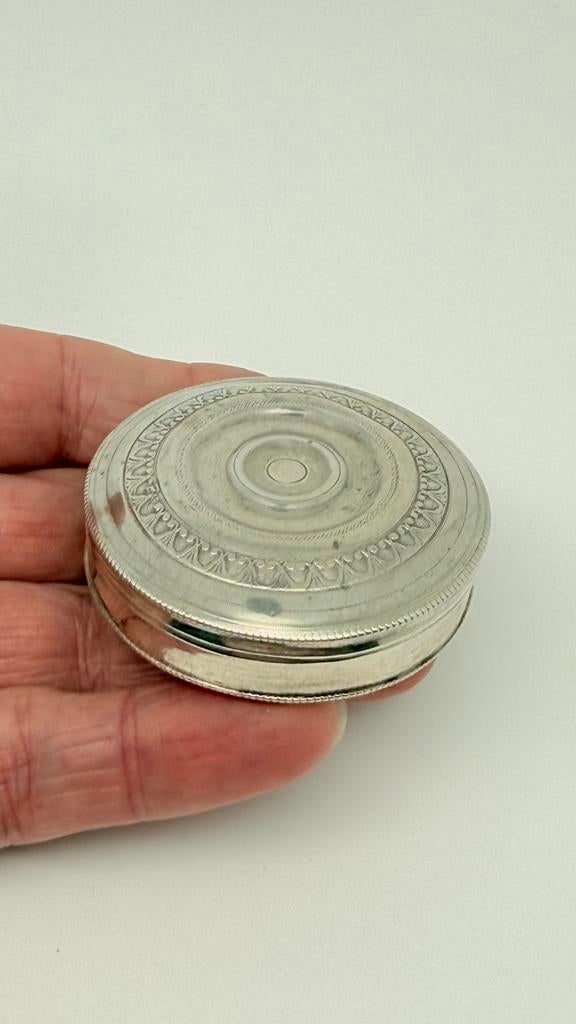 Antiek Hollands zilveren pillendoos uit 1836!, Antiek en Kunst, Ophalen of Verzenden, Zilver